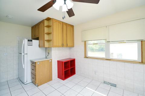 1114 S Robert Dr, Mount Prospect, IL 60056 photo 7