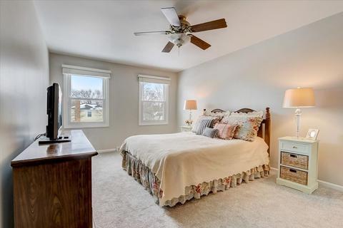 1968 Creekside Dr, Wheaton, IL 60189 photo 19