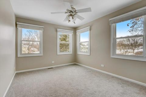 1968 Creekside Dr, Wheaton, IL 60189 photo 25
