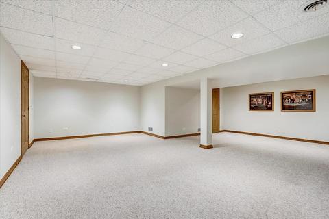 1968 Creekside Dr, Wheaton, IL 60189 photo 33