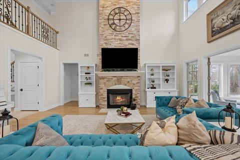 31 W690 Percheron Ln, Wayne, IL 60184 photo 8