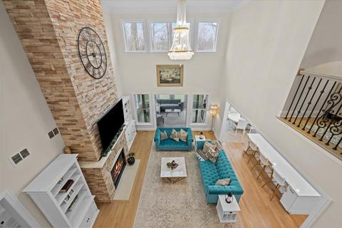 31 W690 Percheron Ln, Wayne, IL 60184 photo 9