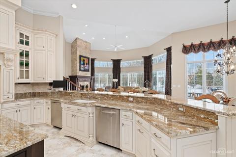 24906 W Pine Cone Ln, Plainfield, IL 60586 photo 12