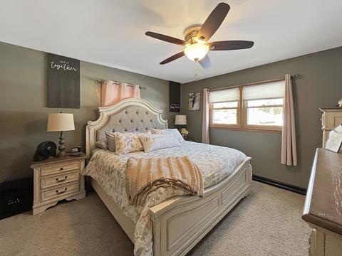 1748 Valley View Dr, Freeport, IL 61032 photo 23