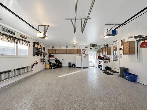 1748 Valley View Dr, Freeport, IL 61032 photo 35
