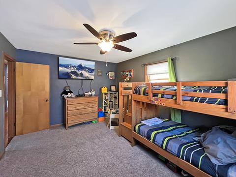 1748 Valley View Dr, Freeport, IL 61032 photo 20