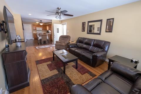 4541 150th St, Midlothian, IL 60445 photo 2