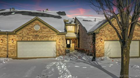 22862 Harbour Ln, Plainfield, IL 60544 photo 2