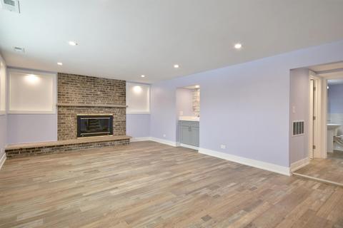 1316 Fairlane Dr, Schaumburg, IL 60193 photo 15