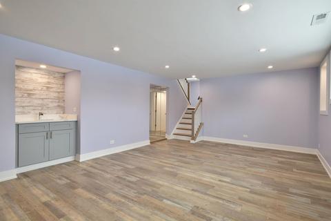 1316 Fairlane Dr, Schaumburg, IL 60193 photo 14