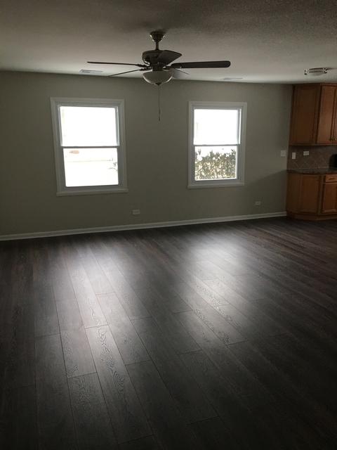 952 Pebble Dr, Wheeling, IL 60090 photo 8