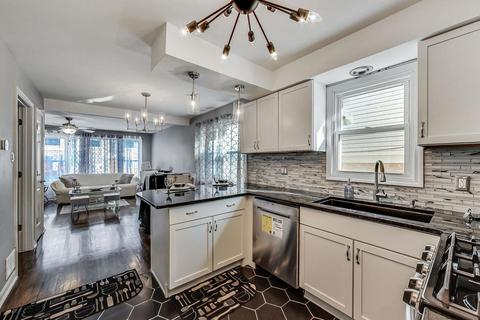 555 E 92nd St, Chicago, IL 60619 photo 9