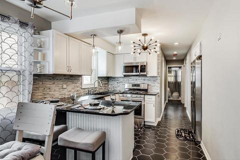 555 E 92nd St, Chicago, IL 60619 photo 7
