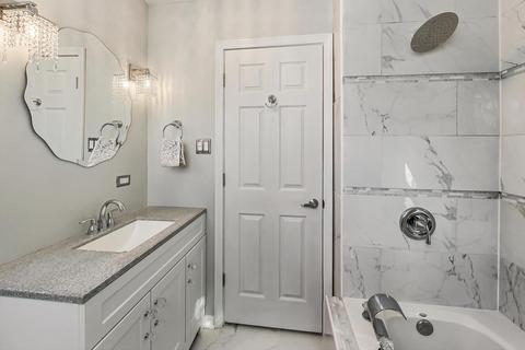 555 E 92nd St, Chicago, IL 60619 photo 22