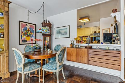 30 Elm St #16A, Chicago, IL 60611 photo 6