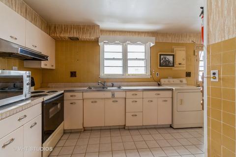 1542 E Forest Ave, Wheaton, IL 60187 photo 5