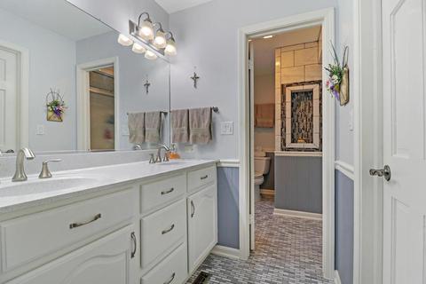 38 W681 Arrowmaker Pass, Elgin, IL 60124 photo 18