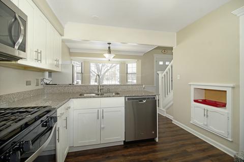 3014 Anton Dr, Aurora, IL 60504 photo 7
