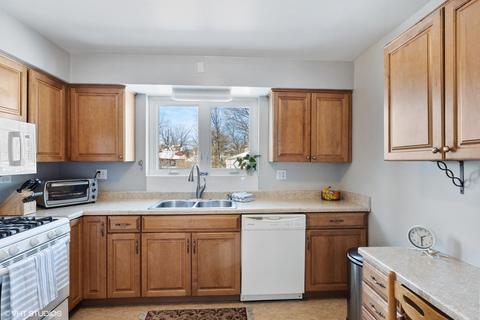 356 Herrick Rd, Riverside, IL 60546 photo 12