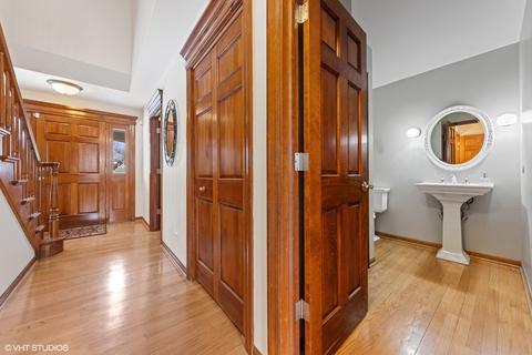 408 W Cole Ave, Wheaton, IL 60187 photo 10