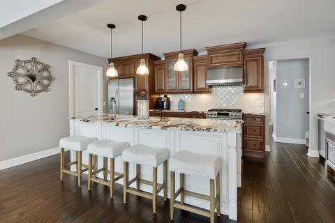 535 Western St, Hoffman Estates, IL 60169 photo 9
