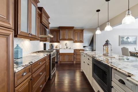 535 Western St, Hoffman Estates, IL 60169 photo 10