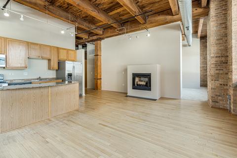 1500 W Monroe St #402, Chicago, IL 60607 photo 5