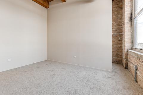 1500 W Monroe St #402, Chicago, IL 60607 photo 8
