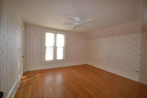 310 Wabash St, Elgin, IL 60123 photo 8
