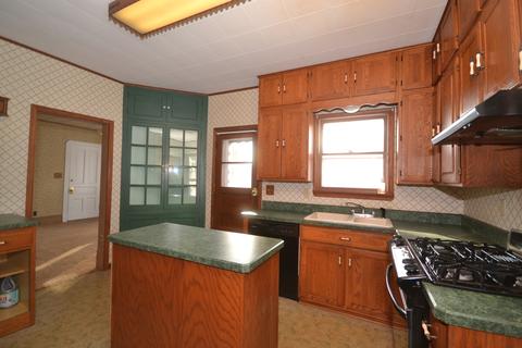 310 Wabash St, Elgin, IL 60123 photo 6