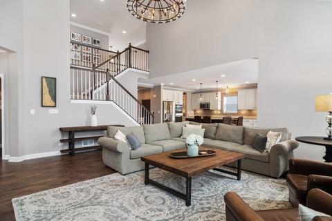 3577 Harold Cir, Hoffman Estates, IL 60192 photo 13