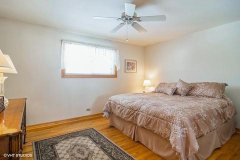 1660 W Byron Ave, Addison, IL 60101 photo 7