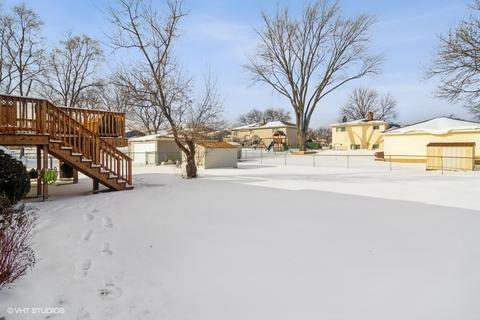 1660 W Byron Ave, Addison, IL 60101 photo 14