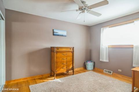 1660 W Byron Ave, Addison, IL 60101 photo 8