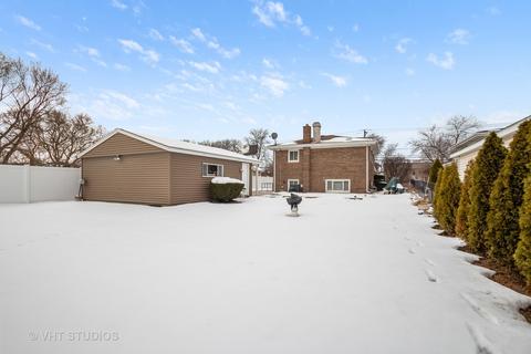 2227 S Wolf Rd, Des Plaines, IL 60018 photo 16