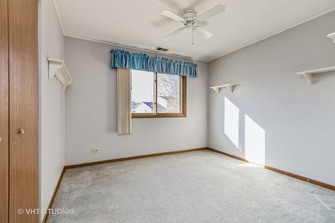 236 Georgetown Dr, Cary, IL 60013 photo 6