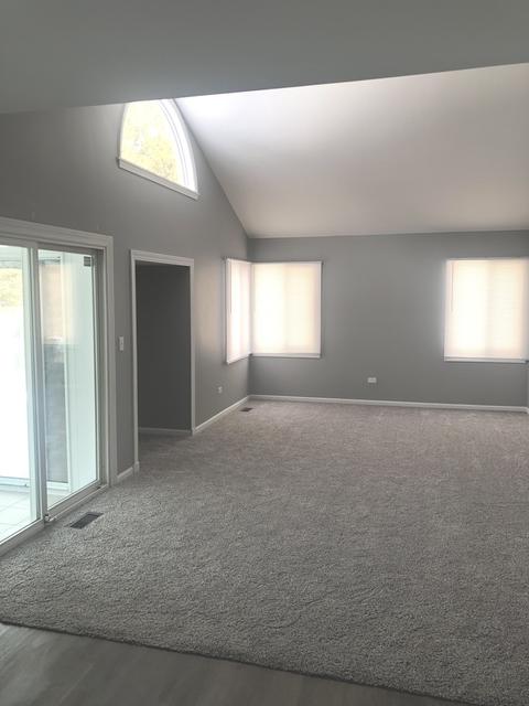 2480 Barn Owl Ln, Elgin, IL 60124 photo 8