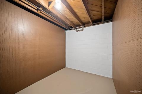 918 E Division St, Lockport, IL 60441 photo 23