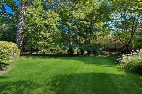 1105 Astor Pl, Glencoe, IL 60022 photo 34