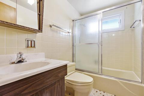 181 Michael Rd, Des Plaines, IL 60016 photo 13