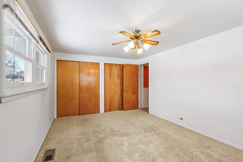 181 Michael Rd, Des Plaines, IL 60016 photo 10