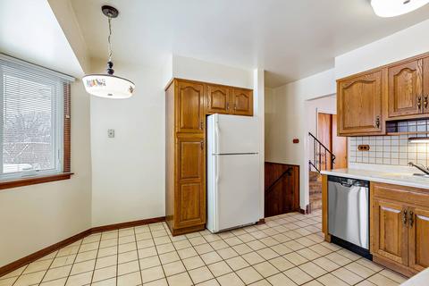 181 Michael Rd, Des Plaines, IL 60016 photo 7
