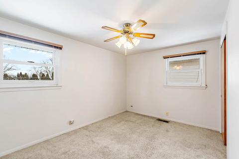 181 Michael Rd, Des Plaines, IL 60016 photo 12