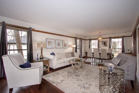 4131 Oaksbury Ln, Rolling Meadows, IL 60008 photo 3