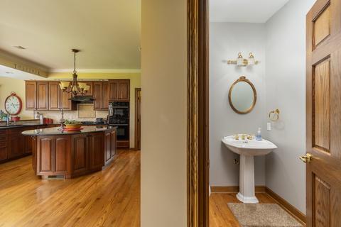 3142 E 1st Rd, Peru, IL 61354 photo 86