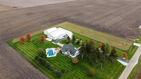 3142 E 1st Rd, Peru, IL 61354 photo 14