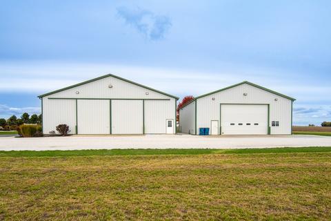 3142 E 1st Rd, Peru, IL 61354 photo 60
