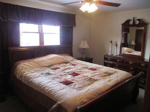 7824 Cherry Tree Ln, Willowbrook, IL 60527 photo 15