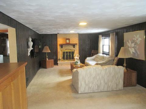 7824 Cherry Tree Ln, Willowbrook, IL 60527 photo 24