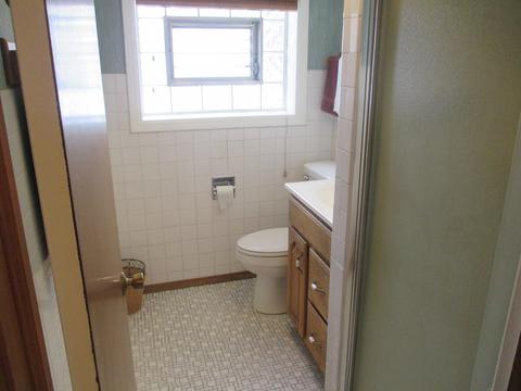 7824 Cherry Tree Ln, Willowbrook, IL 60527 photo 28